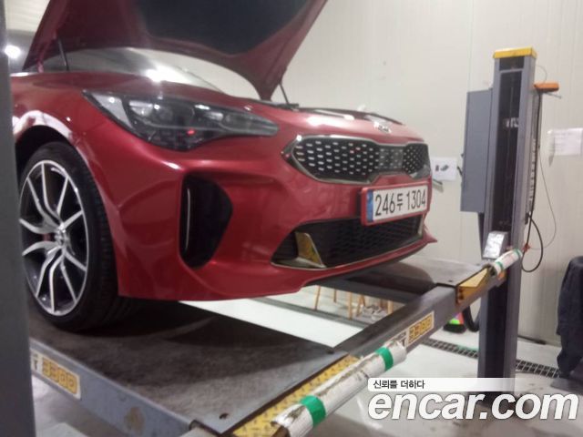 Kia Stinger из Кореи Encar