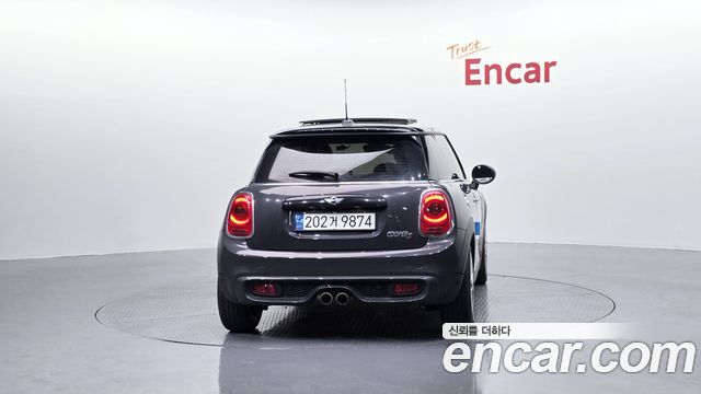 Mini Cooper из Кореи Encar