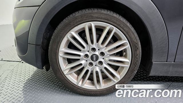 Mini Cooper из Кореи Encar