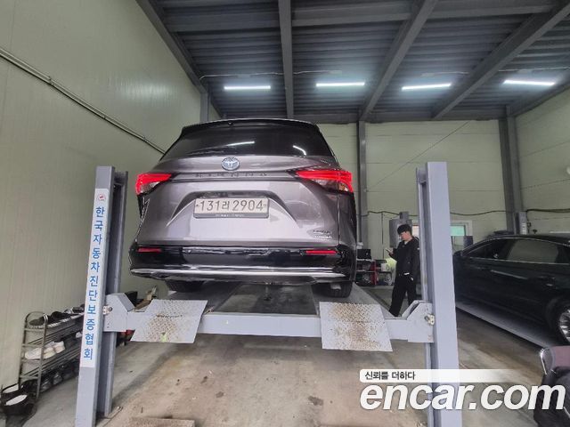 Toyota Sienna из Кореи Encar