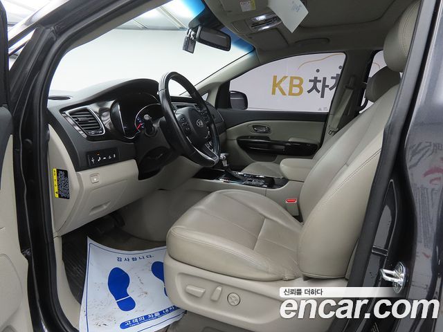 Kia Carnival из Кореи Encar