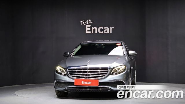 Mercedes-Benz E-Class из Кореи Encar