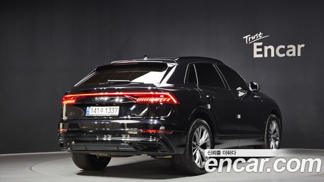 Audi Q8 из Кореи Encar