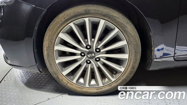 Kia K7 из Кореи Encar