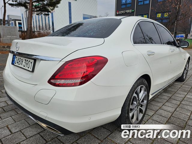 Mercedes-Benz C-Class из Кореи Encar