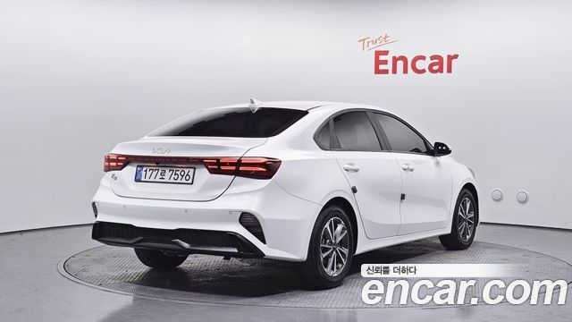 Kia K3 из Кореи Encar