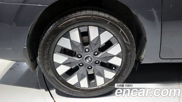 Hyundai Staria из Кореи Encar