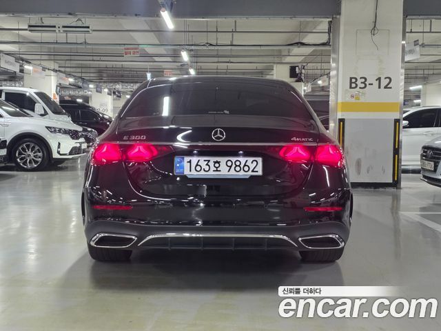 Mercedes-Benz E-Class E300 4MATIC AMG Line — пробег 15 000 км — фото 5 из 5