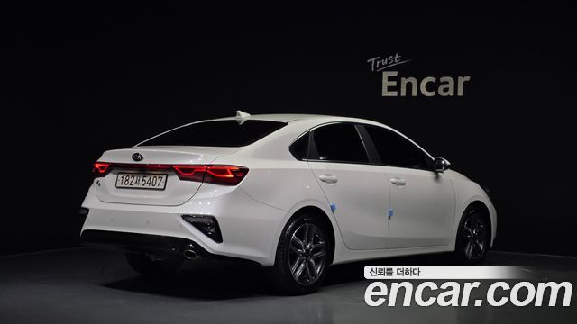 Kia K3 из Кореи Encar