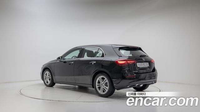 Mercedes-Benz A-Class из Кореи Encar