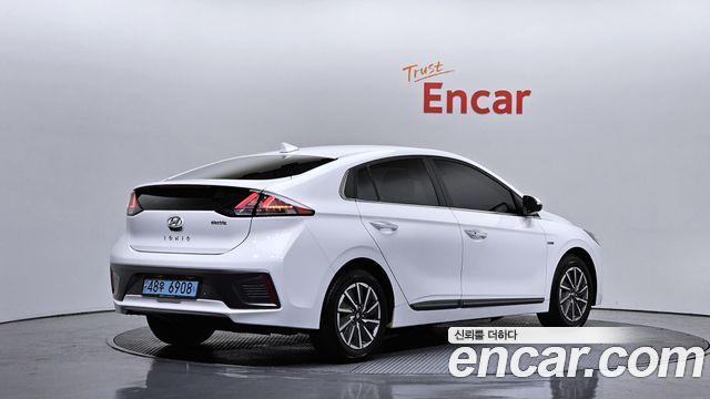 Hyundai Ioniq из Кореи Encar