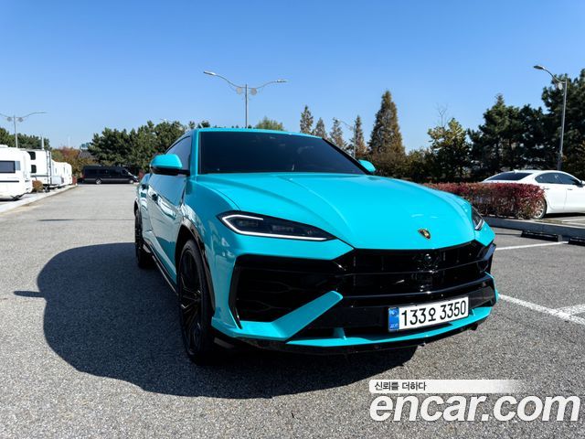 Lamborghini Urus из Кореи Encar