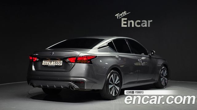 Nissan Altima из Кореи Encar