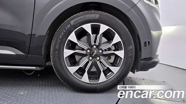 Kia Carnival Gasoline 9-Seater Signature — пробег 43 194 км — фото 5 из 5