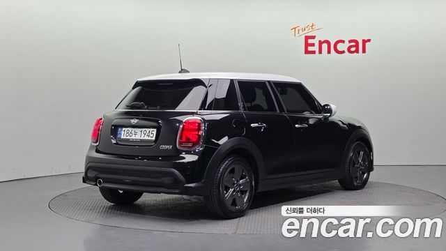 Mini Cooper из Кореи Encar