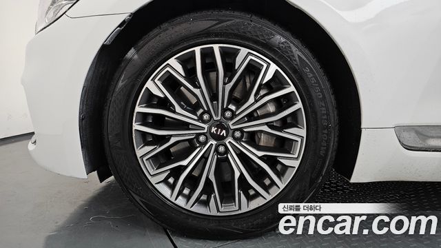 Kia K9 из Кореи Encar