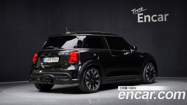 Mini Cooper Classic Third Generation — пробег 24 662 км — фото 2 из 5