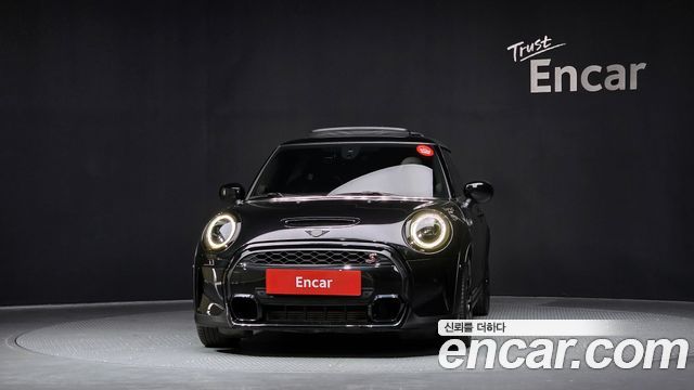 Mini Cooper Classic Third Generation — пробег 24 662 км — фото 3 из 5