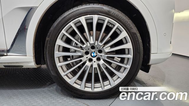 BMW X7 xDrive 40d Design Pure Excellence 7-Seater — пробег 37 332 км — фото 5 из 5