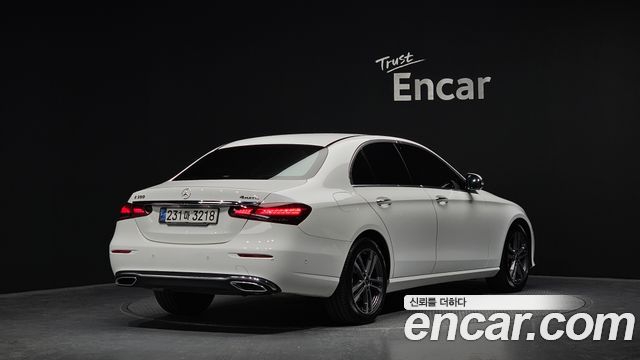 Mercedes-Benz E-Class из Кореи Encar