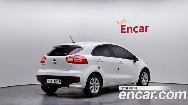 Kia pride из Кореи Encar