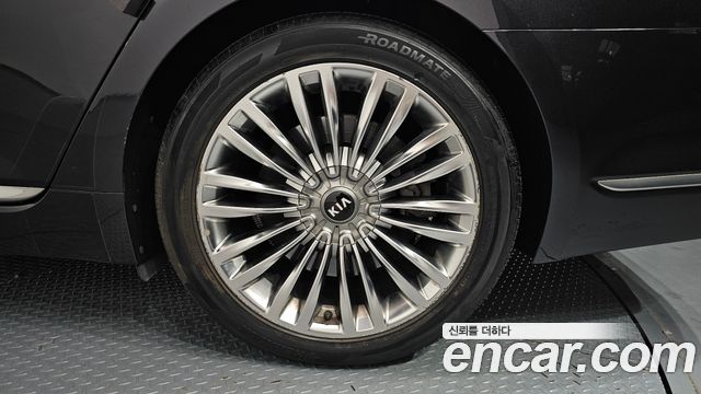 Kia K9 из Кореи Encar