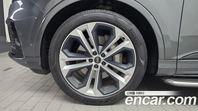 Audi Q7 из Кореи Encar