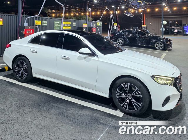 Mercedes-Benz E-Class из Кореи Encar