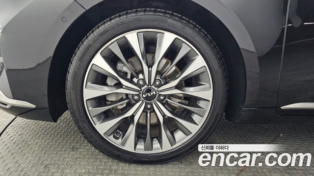 Kia K8 из Кореи Encar