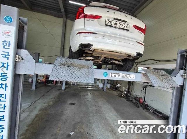 Volvo XC60 из Кореи Encar