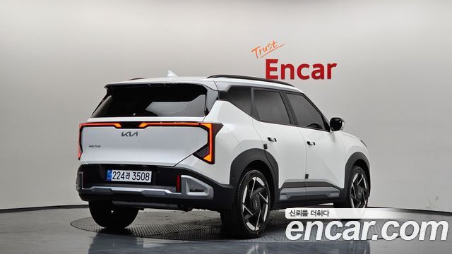 Kia Seltos из Кореи Encar