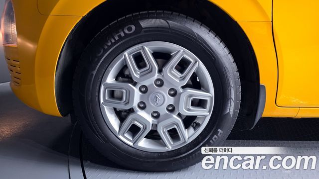 Hyundai Staria из Кореи Encar