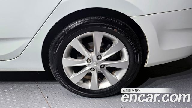 Hyundai Accent из Кореи Encar