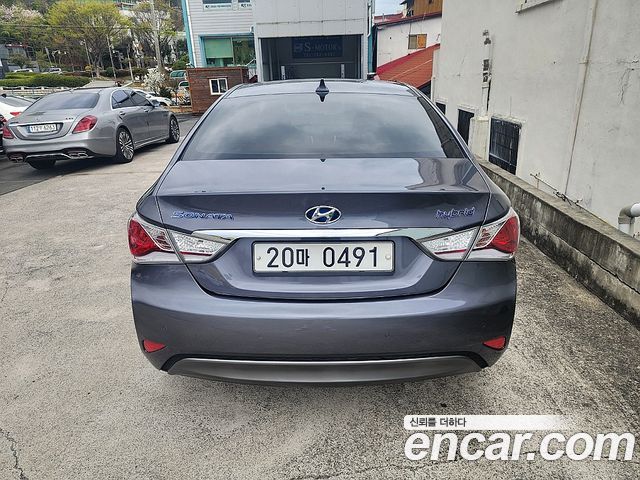 Hyundai Sonata 2.0 Royal — пробег 113 925 км — фото 5 из 5