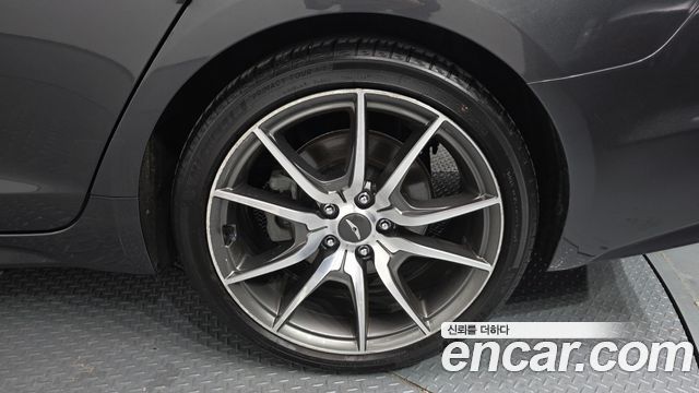 Genesis G70 из Кореи Encar