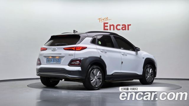 Hyundai Kona из Кореи Encar