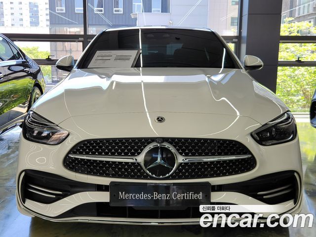 Mercedes-Benz C-Class C300 4MATIC AMG Line — пробег 27 600 км — фото 3 из 5