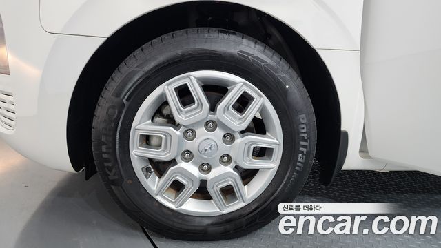Hyundai Staria из Кореи Encar
