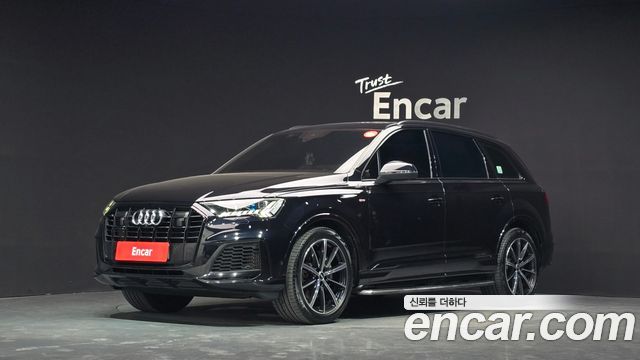Audi Q7 55 TFSI Quattro Premium — пробег 133 135 км — фото 1 из 5