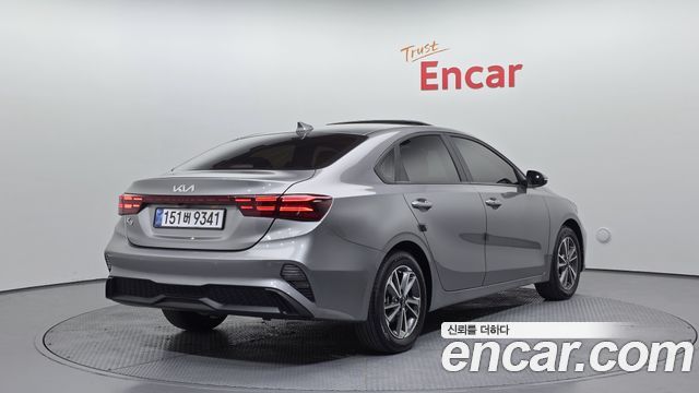 Kia K3 из Кореи Encar