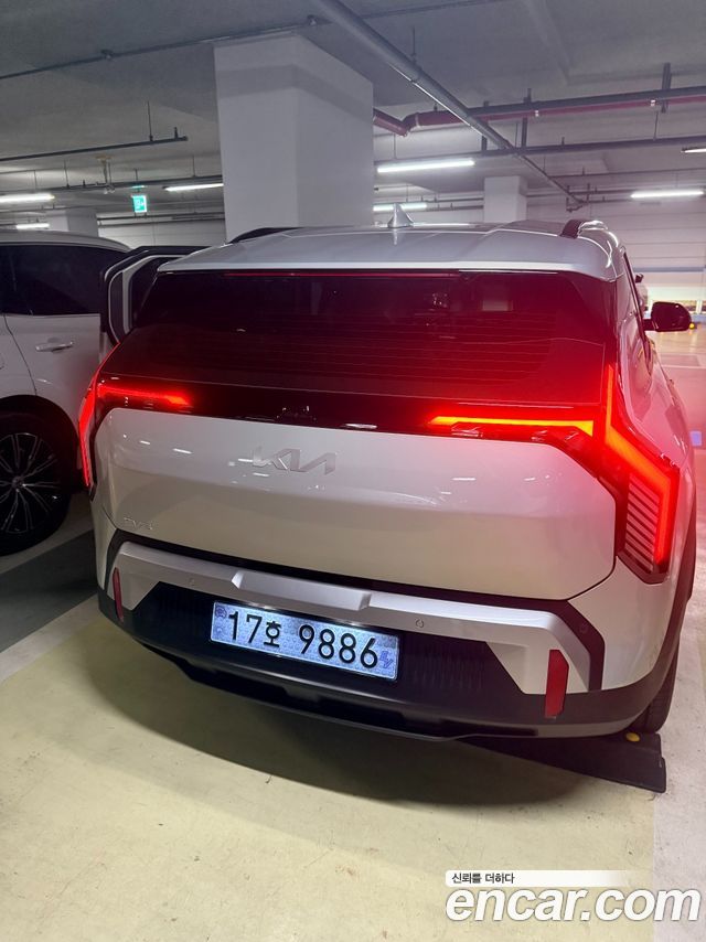 Kia EV3 из Кореи Encar