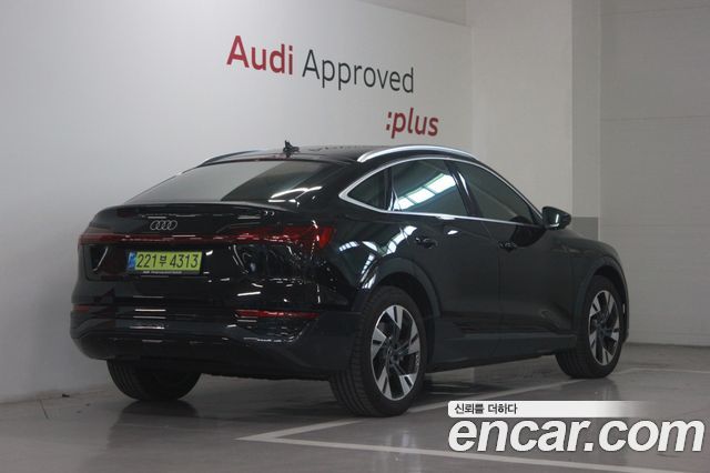 Audi Q8 e-tron из Кореи Encar