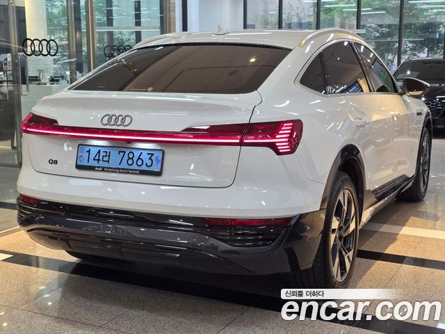 Audi Q8 e-tron из Кореи Encar