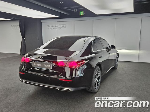 Mercedes-Benz E-Class из Кореи Encar