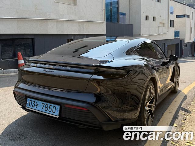 Porsche Taycan из Кореи Encar