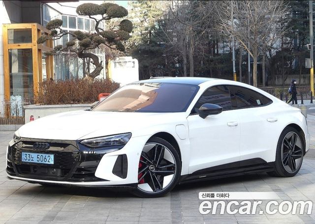 Audi RS e-tron GT из Кореи Encar