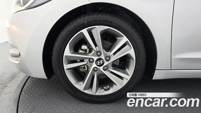 Hyundai AVANTE из Кореи Encar