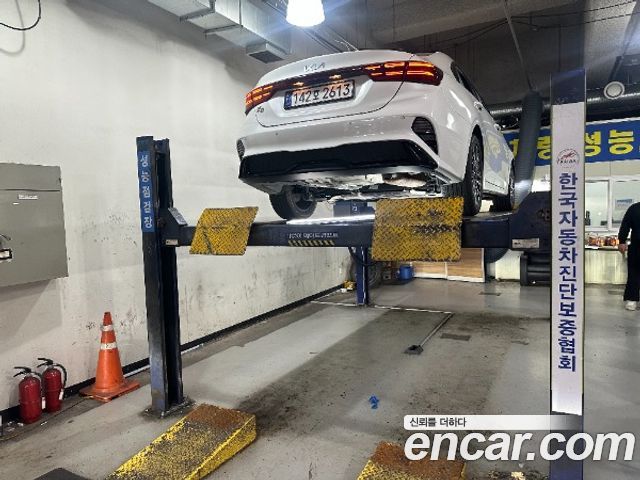 Kia K3 из Кореи Encar