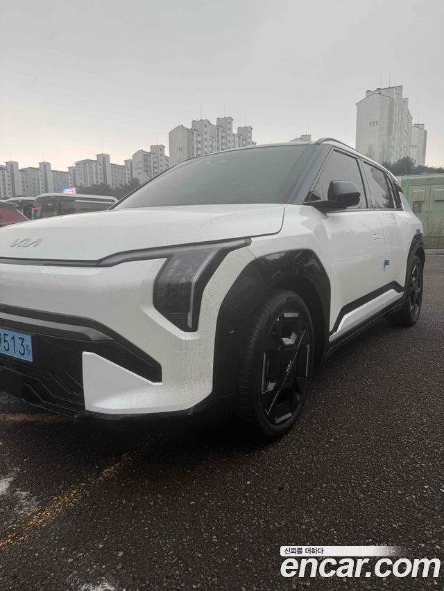 Kia EV3 из Кореи Encar