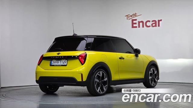 Mini Cooper из Кореи Encar